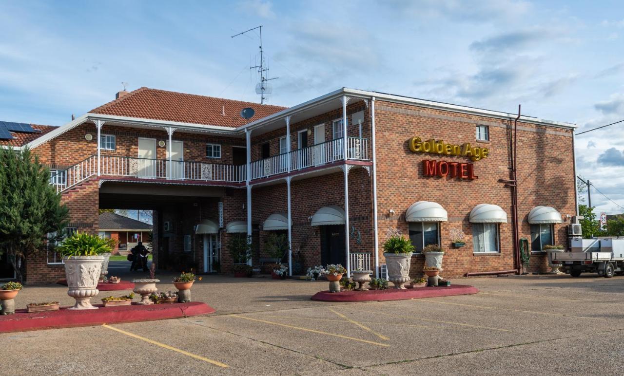 Golden Age Motor Inn Queanbeyan Extérieur photo